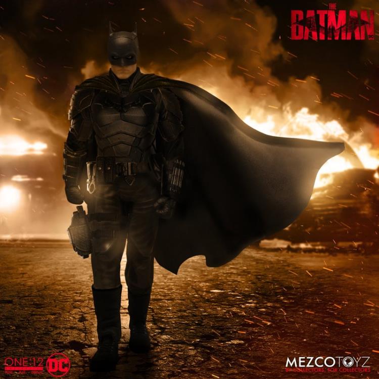 Pre Order ) Mezco One 12 Collective: The Batman Action Figure –  DJCCollectibles