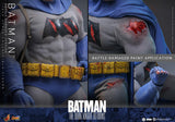 ( Pre Order ) Hot Toys Batman: The Dark Knight Returns Batman (Battle Damaged Version) 1/6th Scale Collectible Figure