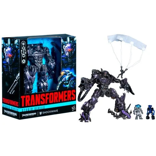 ( Pre Order ) Transformers Studio Series Leader Class Transformers: Dark of the Moon Shockwave Action Figure