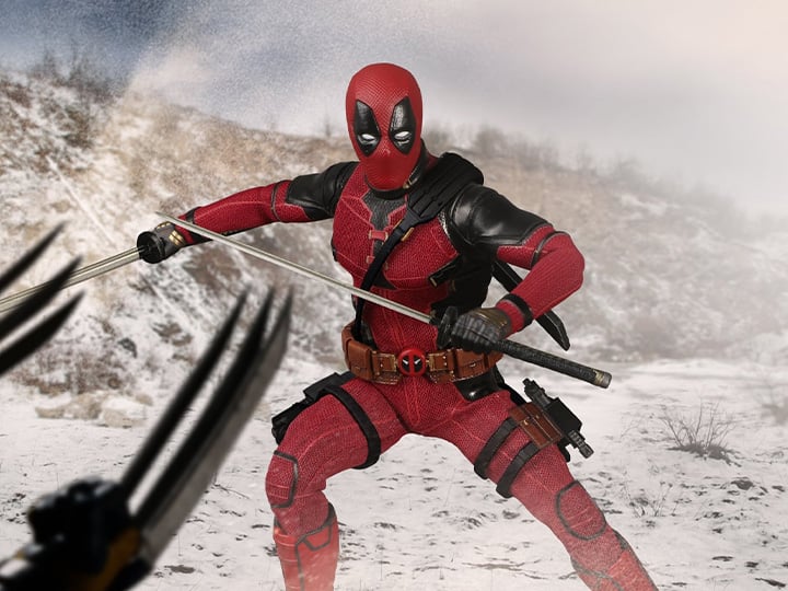 Pre Order ) Mezco One:12 Collective Deadpool & Wolverine
