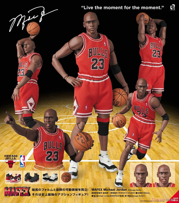 IN STOCK! Mafex No. 100 Michael Jordan (Chicago Bulls)