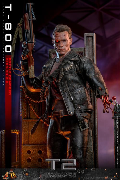 Pre Order ) Hot Toys T-800 (Battle Damaged Version 2.0) 1/6