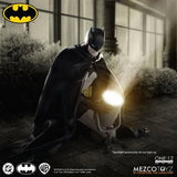 ( Pre Order ) Mezco One:12 Collective Batman:Year One Collective Action Figure