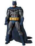 ( Pre Order ) MAFEX Hush Batman ( Blue Costume  ) Action Figure Reissue