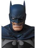 ( Pre Order ) MAFEX Hush Batman ( Blue Costume  ) Action Figure Reissue