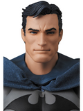 ( Pre Order ) MAFEX Hush Batman ( Blue Costume  ) Action Figure Reissue